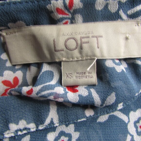 Ann Taylor Loft Sheer Blouse XS Ruffle Floral Blue Red White Long Sleeve - Picture 11 of 11